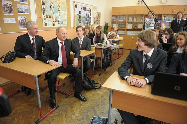 Почему Путин не приехал в мою школу?(