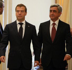 С Президентом Армении Сержем Саргсяном.
