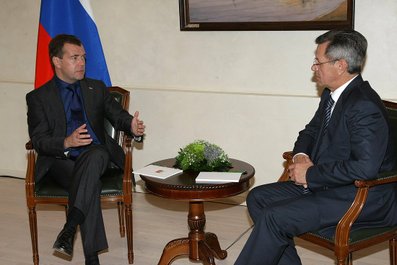 С губернатором Астраханской области Александром Жилкиным.