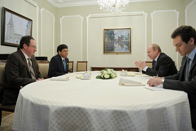 http://news.kremlin.ru/media/events/photos/medium/41d3f1d33a6bfb0d825d.jpeg