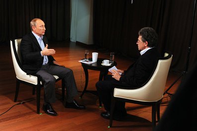 Владимир Путин ответил на вопросы представителя немецкого телеканала ARD Хуберта Зайпеля.